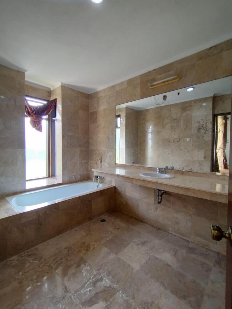 Villa Bukit Danau Lot 14 Cinengangirang Экстерьер фото